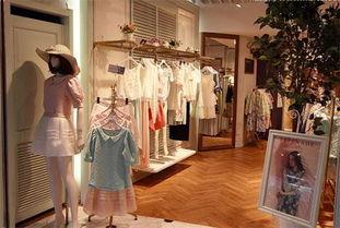 卖女装休闲的网红店铺名,网红女装店铺带你领略时尚魅力