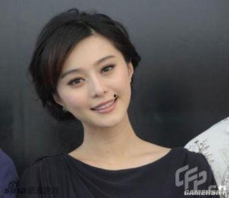 女明星胡什么玲,璀璨星途，魅力绽放的女明星传奇