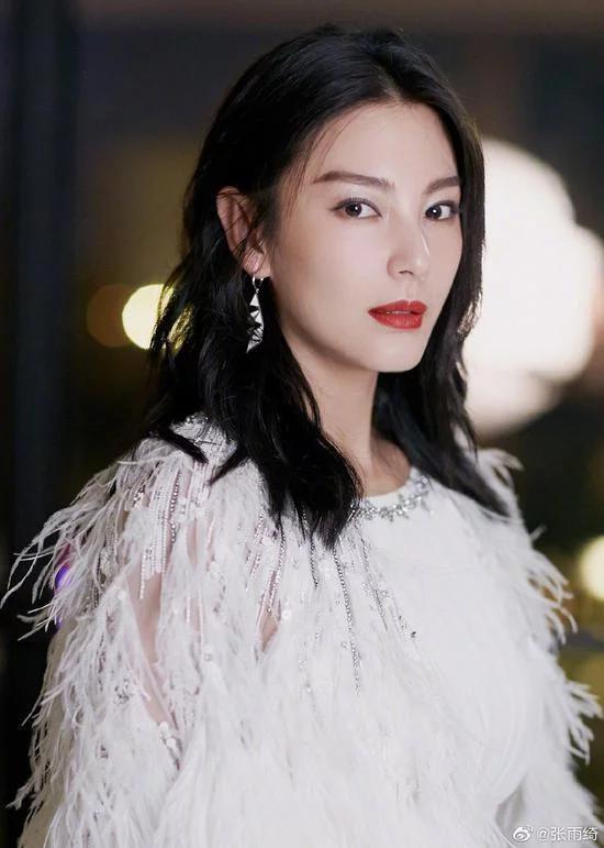 吃瓜视频张雨绮,吃瓜视频中的时尚辣妈